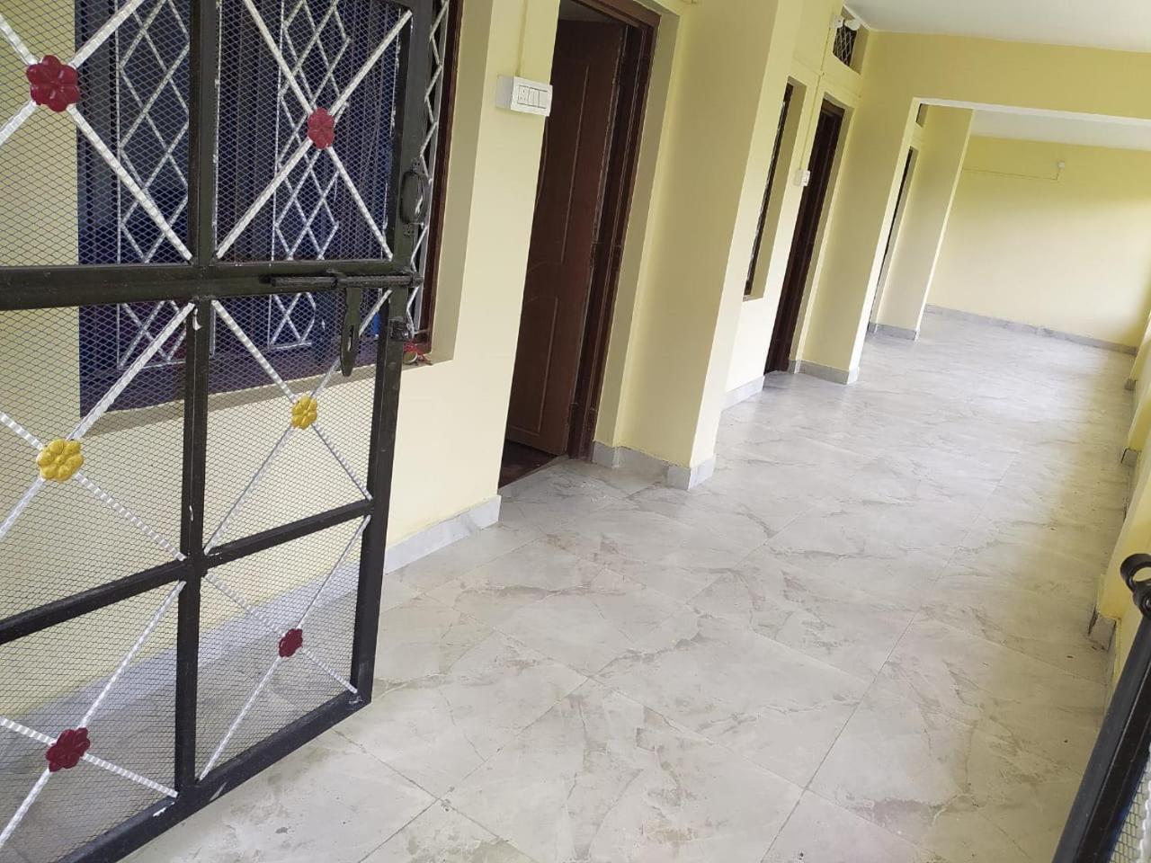 Hotel Narayana Residency Gupta Kāshi Esterno foto